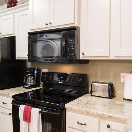 2Br Walk-In - Central Location - Free Tickets Included - Fc41-17 Брэнсон Экстерьер фото